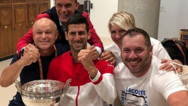 VAJDA I IVANIŠEVIĆ IMAJU DOGOVOR! Evo kada će Novak morati da traži nove trenere!