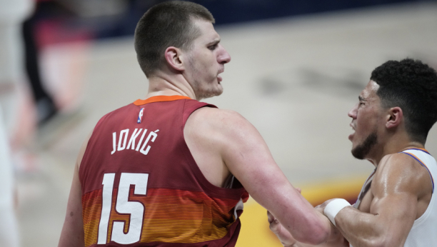 JOKIĆ POKAZAO MIŠIĆE! Srbin se vratio u Denver i odmah se zaputio na dobro poznato mesto! (FOTO)