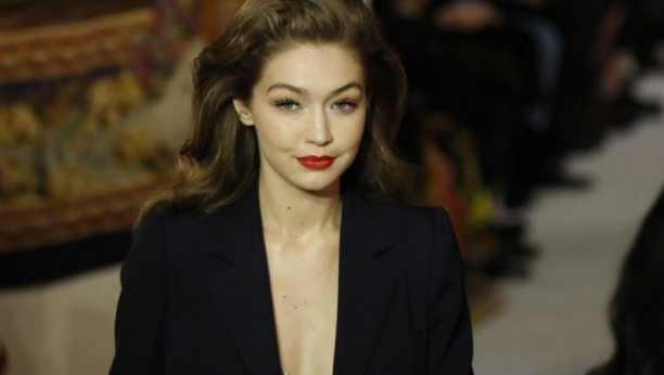 Šareni francuski manikir, hit je leta. Nosi ga i Điđi Hadid