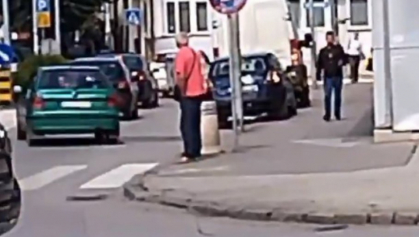 POŽAREVAC NA NOGAMA Protutnjio kroz centar grada sa fenomenalnom "prikolicom", čak je i obeležio trouglom! (VIDEO)