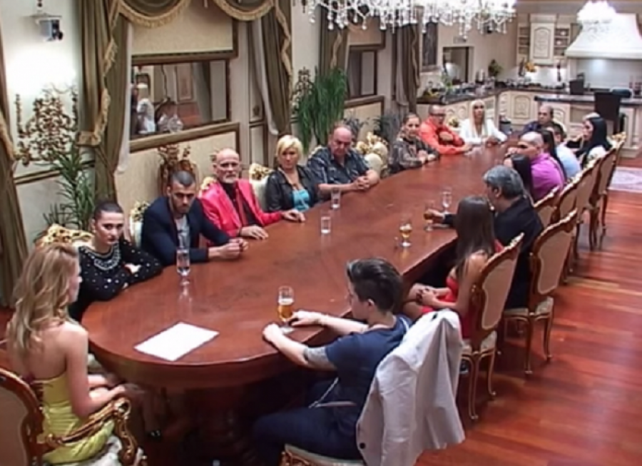 ONI LETE IZ VILE! Što je dosta, dosta je!