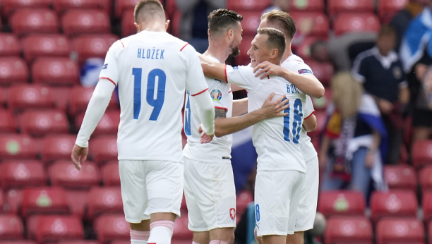 MAGIJA U GLAZGOVU! Fenomenalni Šik doneo pobedu Češkoj!