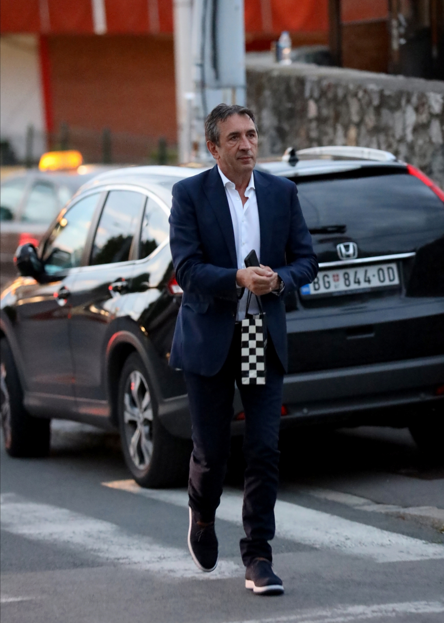 ŽIVOTNA ISPOVEST ŽIKE JAKŠIĆA Dugovao je 100.000 maraka, razvodio se dva puta, a evo u kakvom sećanju mu je ostala veza sa Slavicom Ćukteraš!