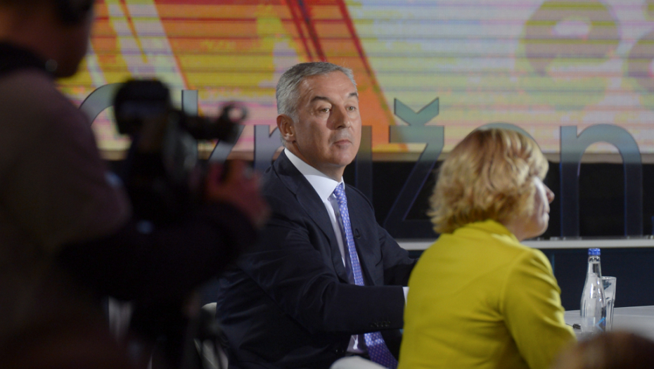 RAZGOVARAO SA POPOM, PA PROMENIO PLOČU Milo ostavio komite na cedilu?