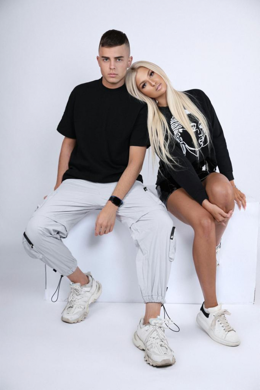 LEPI, MLADI I ZABAVNI Milovan i Vanja su nove zvezde Hajp televizije i svi ih obožavaju!