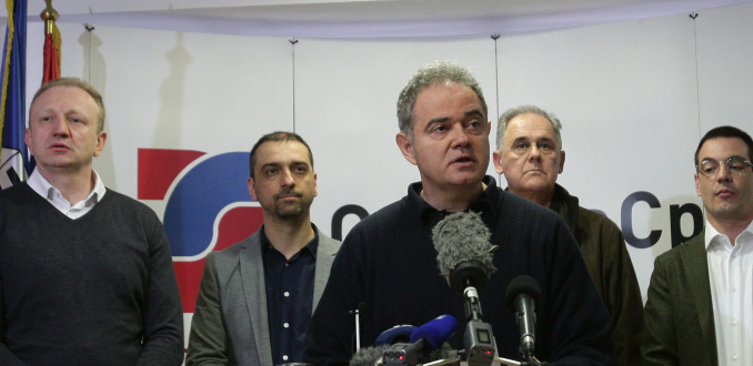 PRVI POLITIČAR KOJI JE PODRŽAO PSOVANJE MAJKE VUČIĆU Marko Vidojković je ostao nedorečen!