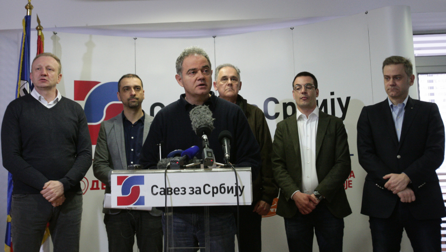 OPOZICIJA NAJAVLJUJE KRVAVU JESEN U SRBIJI Počeo obračun sa SNS