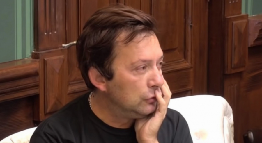 POSLE OPERACIJE SRCA, ULAZI U ZADRUGU 5 Poznat još jedan učesnik rijalitija, a produkcija je s njim napravila dogovor!