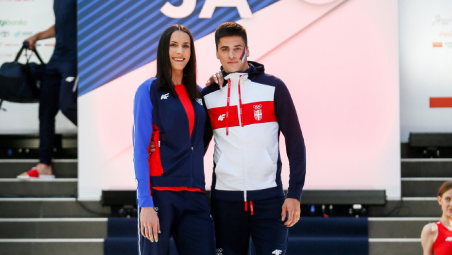 OKS na modnoj reviji predstavio kolekciju za Olimpijske igre u Tokiju! (FOTO GALERIJA)