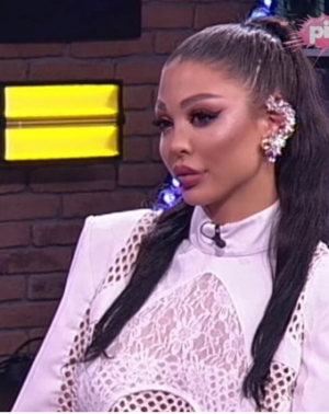 JANJUŠ POKUŠAVA DA DOĐE SEBI Maja je već dala 23.000 evra na plastične operacije, čim izađe iz 