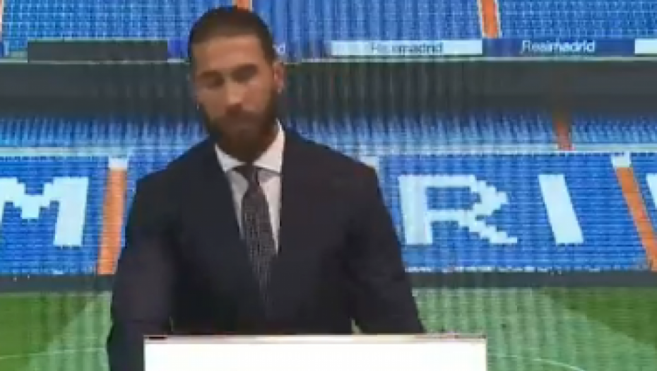 EMOTIVNI KRAH! Ramos se u suzama oprostio od Reala! (VIDEO)