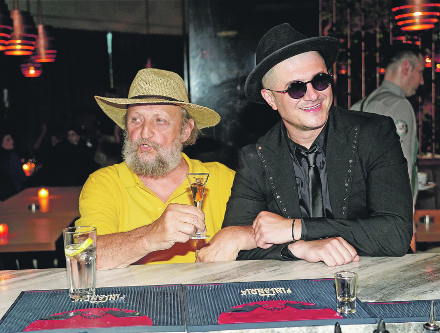 PRVO KOSTIĆ, PA BOŽOVIĆ Sale Tropiko angažuje sve sama glumačka imena za spotove, pa otkrio koliko ga košta to zadovoljstvo