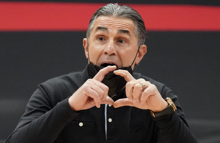 OVO NAS STRAŠNO VREĐA Skariolo pred borbu za zlato i finale Evrobasketa sa Francuzima