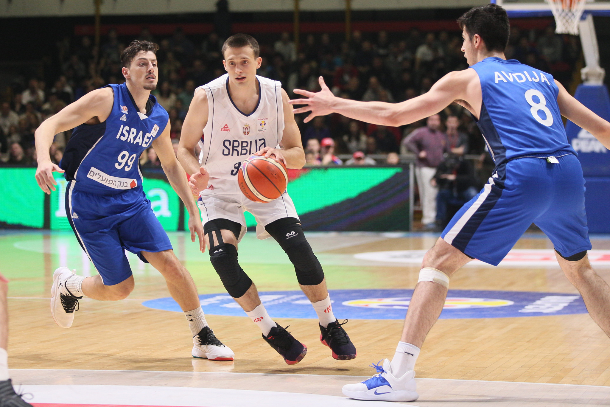 ZVEZDAŠI, SPREMITE SE! NIJE KRAJ SA POJAČANJIMA! Trio reprezentativaca stiže na Mali Kalemegdan!