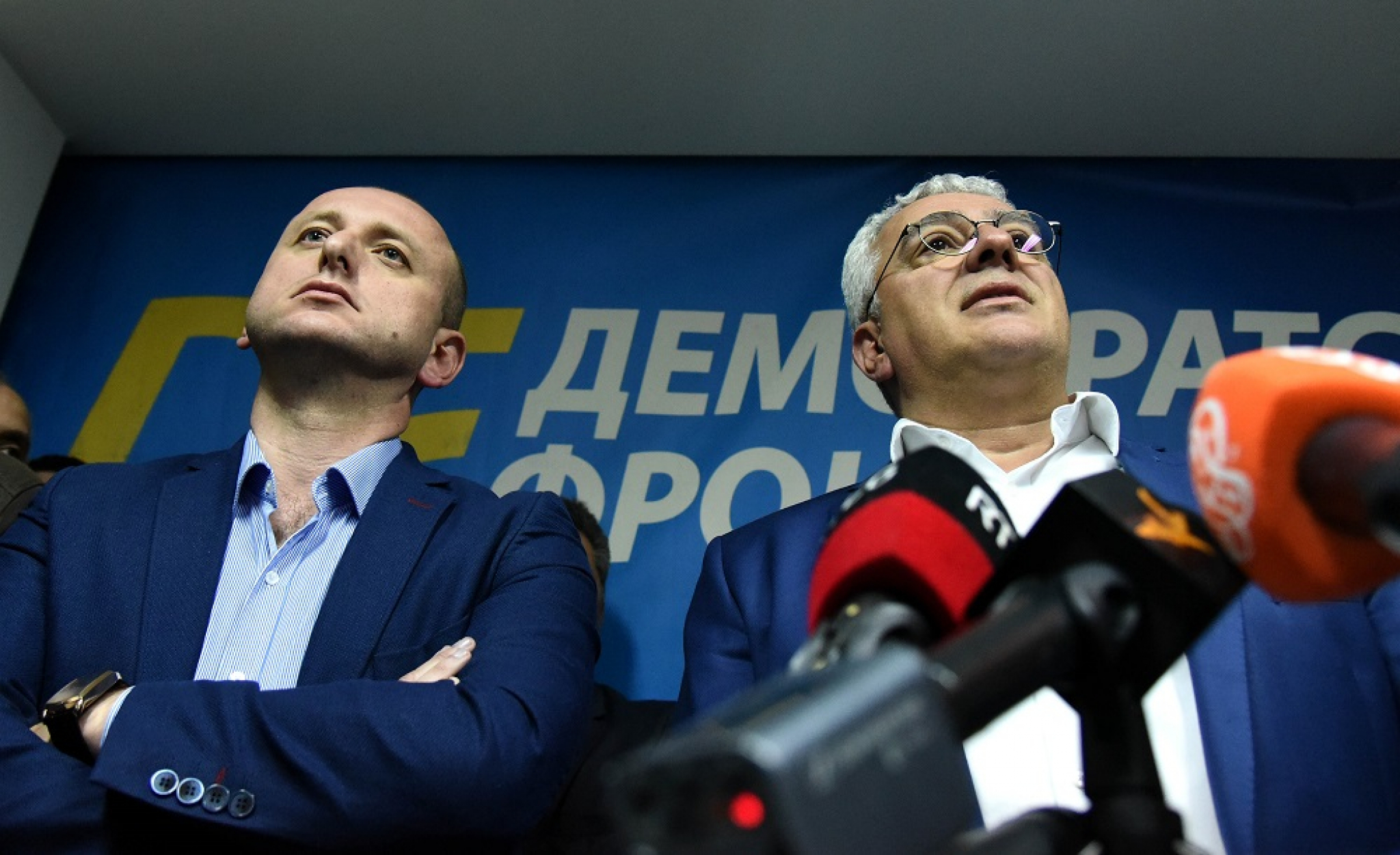 KRAJ ZA KRIVOKAPIĆA? Demokratski front saopštio važne vesti o izboru nove vlade Crne Gore