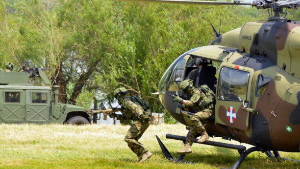 "MUNJEVITI UDAR 2021" TRESE SRBIJU Vojska realizuje združenu taktičku vežbu (FOTO)