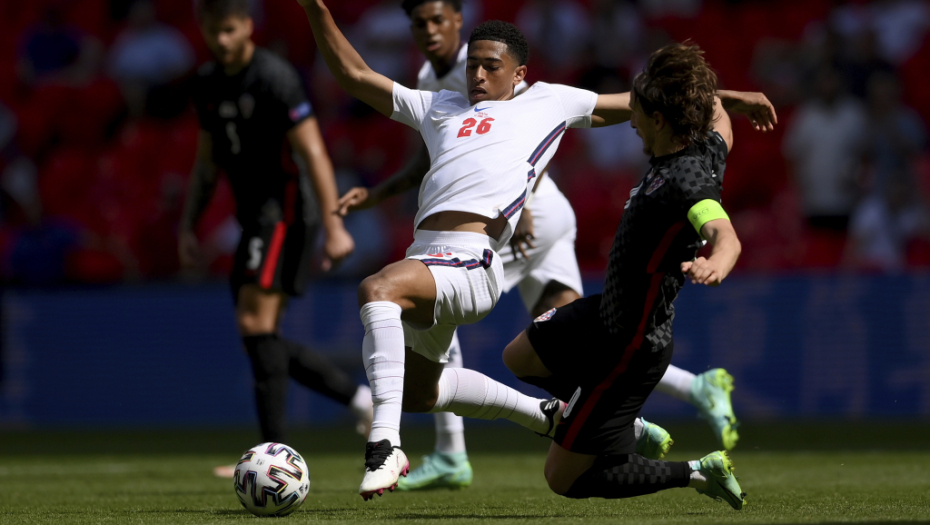 SVI HOĆE NJEGOV POTPIS Najveći biser svetskog fudbala odbija velikane, sanja samo jedan klub