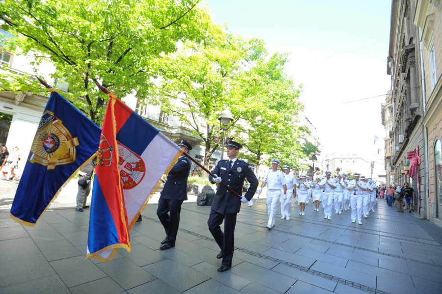 VUČIĆ NA CENTRALNOJ MANIFESTACIJI! Čuvajte Srbiju, jer rezervnu otadžbinu nemamo (VIDEO)