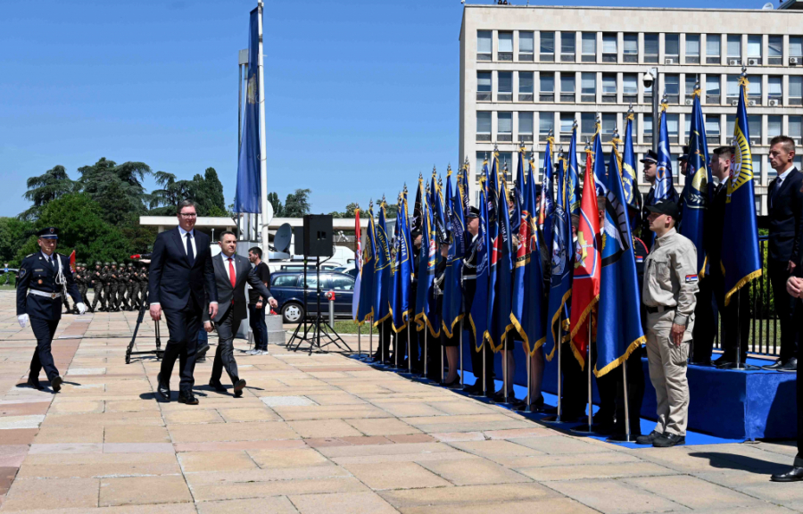 Predsednik Vučić: Pripadnici Ministarstva unutrašnjih poslova štite i čuvaju državu