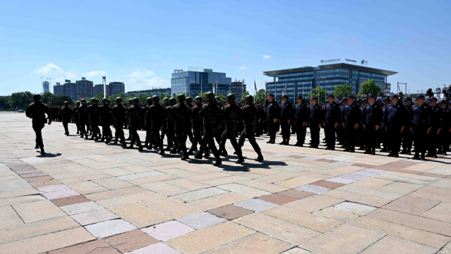 Predsednik Vučić: Pripadnici Ministarstva unutrašnjih poslova štite i čuvaju državu