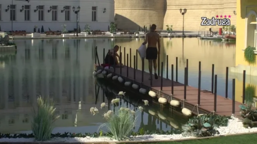 LEGENDO, TO JE PUNOGLAVAC! Fran zanemeo zbog Carevog neznanja iz biologije (FOTO)