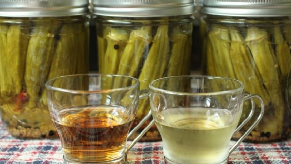 NE BACAJTE VODU OD KISELIH KRASTAVČIĆA:  Otklanjanja umor,  smiruje opekotine od sunca, protiv gorušice, a iznenadiće vas ovaj razlog