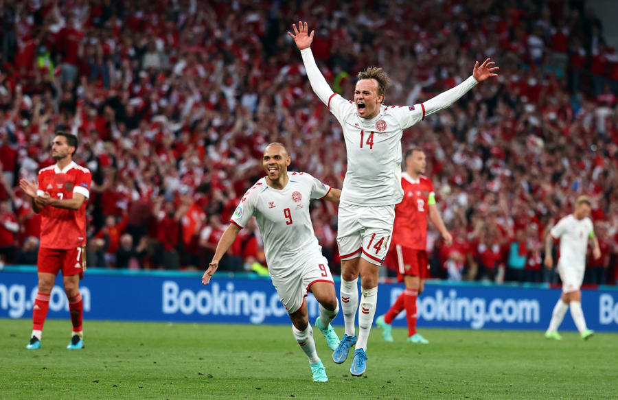 RADUJU SE I ŠVAJCARCI Danska moćna protiv Rusa za osminu finala, Finci čekaju