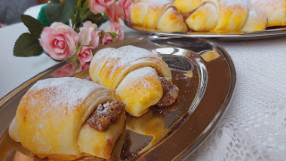 SAVRŠEN RECEPT! Jednostavan način kako do najmekanijih kiflica sa džemom, trik je u ovome