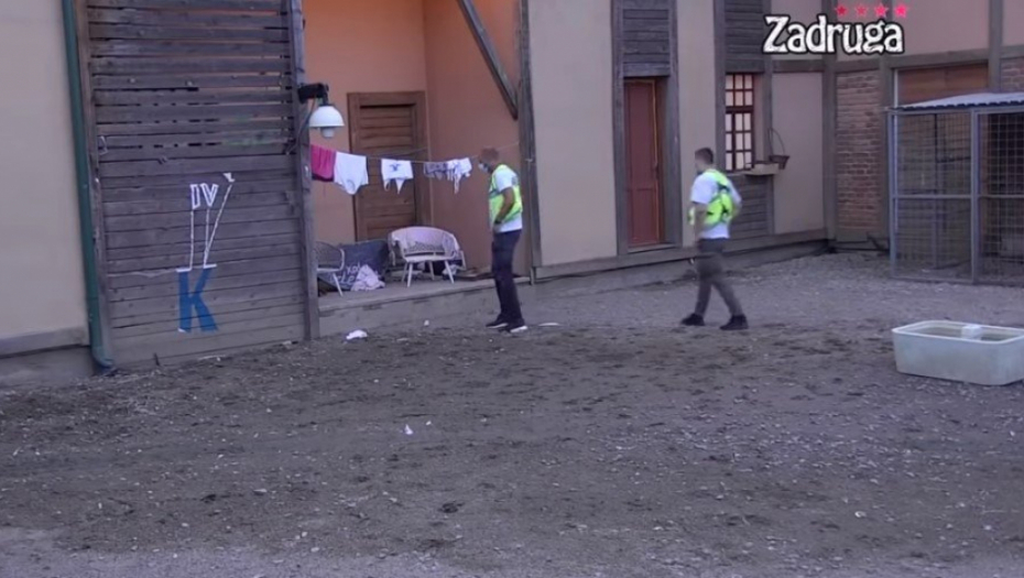 MOŽE LI SKANDALOZNIJE?! Maja i Janjuš imali žestok se*s na zabranjenom mestu u Zadruzi, obezbeđenje hitno uletelo i prekinulo ih!