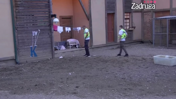 MOŽE LI SKANDALOZNIJE?! Maja i Janjuš imali žestok se*s na zabranjenom mestu u Zadruzi, obezbeđenje hitno uletelo i prekinulo ih!