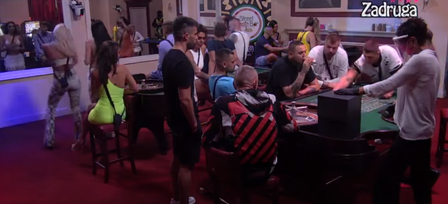 TREBA DA SE UBIJEŠ I DA TE NE GLEDAM! Janjuš izvređao Maju kao nikad do sad, reči koje su odzvanjale Šimanovcima zabrinule sve (FOTO)