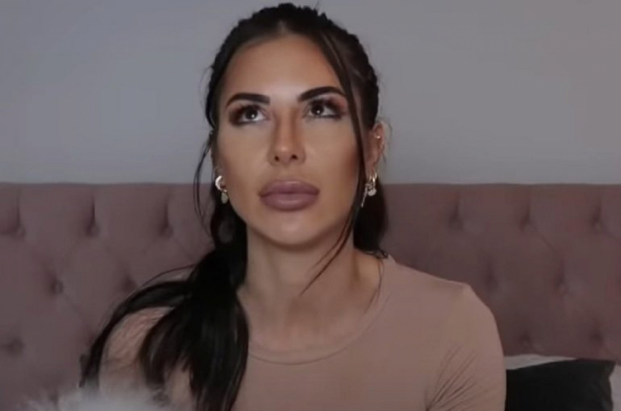 NAKON BANKROTA ZORANNAH POVUKLA NEOČEKIVAN POTEZ Jutjuberka i najvernijim fanovima udarila zabranu, više ni ovako neće moći da komuniciraju sa njom (FOTO)