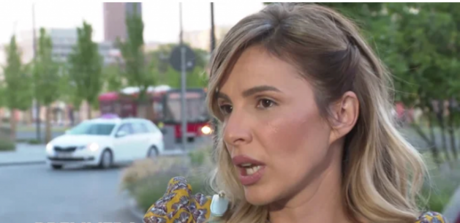 SAD SAM MNOGO MIRNIJA! Marina Tadić se povukla sa javne scene, pevačica priznala koliko je ćerka promenila i da li će nastaviti da peva (FOTO)