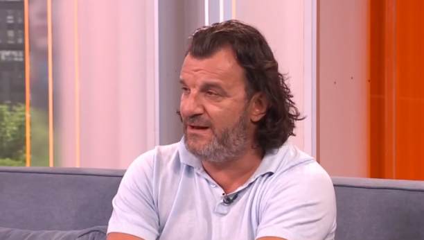 OGLASIO SE LUKAS IZ BOLNICE! Pevač zadržan na lečenju, otkrio zbog čega je hospitalizovan!