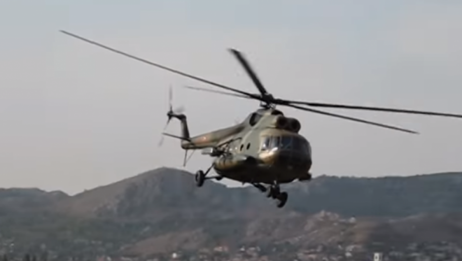 UDARNA PESNICA RUSKE VOJNE OPERACIJE Pogledajte kako su ruski jurišni helikopteri u naletu uništili ukrajinsku oklopnu kolonu (VIDEO)