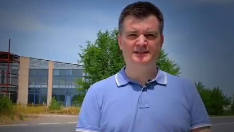 SMEJU SE NARODU U LICE: Oni žele na ulicu, a nisu sposobni ni u Skupštini da se skupe!