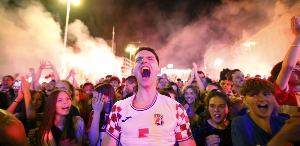 SUPER KOMPJUTER ODREDIO POBEDNIKA EURA Mnoge je izbor ostavio u čudu, evo koja će selekcija na tron!