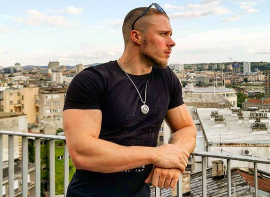 BRESKVICA ŽESTOKO PREVARILA LEONA, ON POLUDEO Pesmu nije platila, ispala je neprofesionalna!