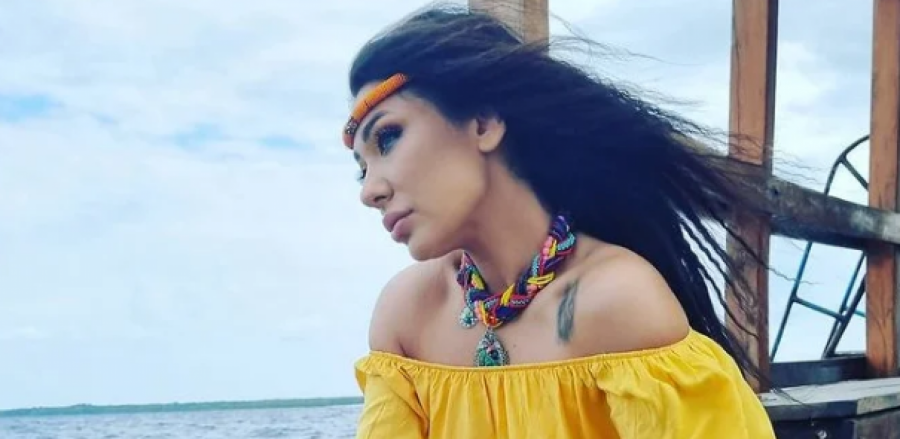 SANJA VUČIĆ SVAKODNEVNO UZIMA TERAPIJU, OPADA JOJ KOSA! Uraganka progovorila o bolesti s kojom se bori!