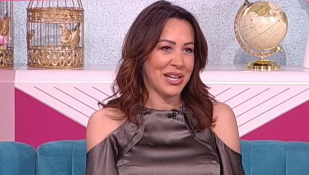 BILA U ZATVORU ZBOG PLJAČKE Pevačica otkrila da li staje na ludi kamen i kakve planove ima