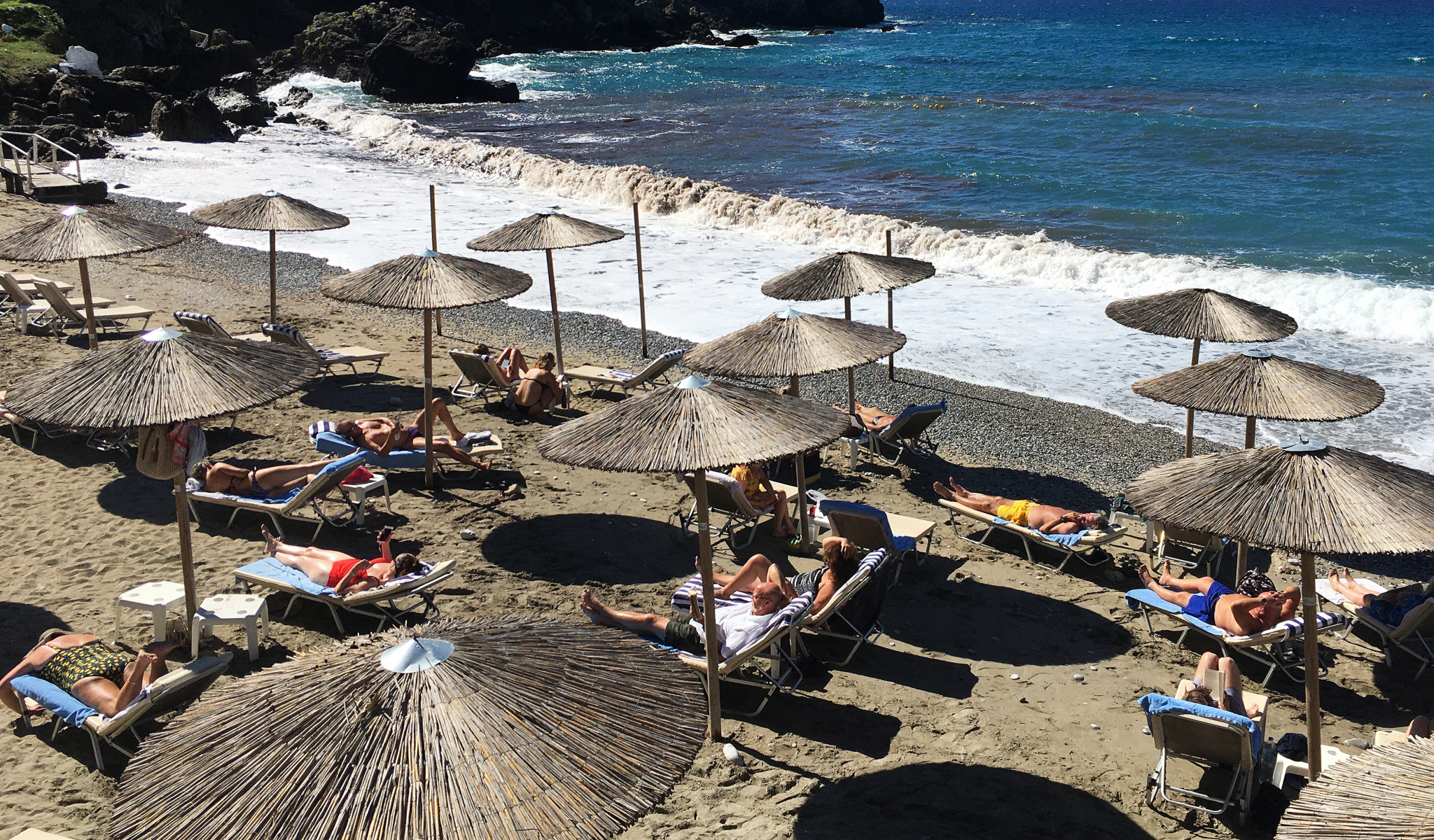 EU UVODI NOVA PRAVILA U NEKIM ZEMLJAMA Vakcine dobile rok važenja! Sada je važno i kada ste se vakcinisali