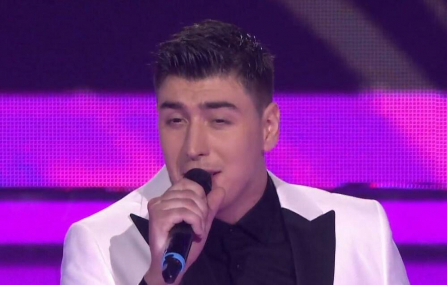 VESELI SE SRPSKI RODE! Valentina Kuzmanović nastupom dovela atmosferu do usijanja (FOTO)