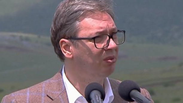 "IMAJU ZLOKOBAN ZVUK KAD DOLAZE!" Vučić otkrio šta mu je najviše privuklo pažnju na vojnoj vežbi na Pešteru (VIDEO)