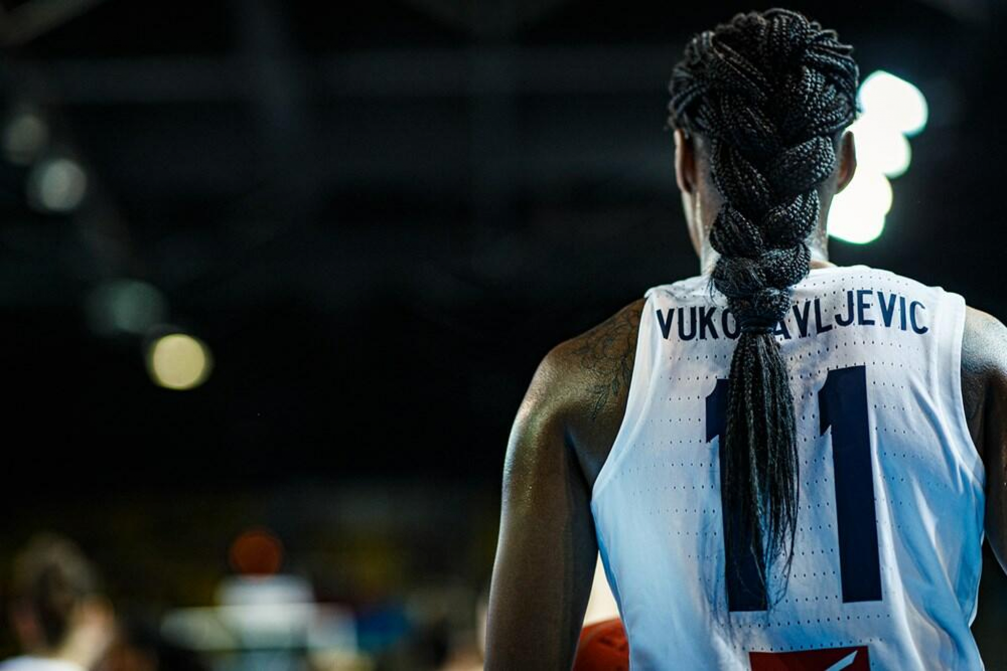 PONOSNO NOSI SRPSKO PREZIME, UDATA ZA NAŠEG KOŠARKAŠA, OBOŽAVA BEOGRAD! Srpska snajka igra protiv 