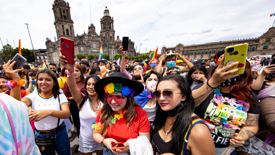 SARAJEVO POD BLOKADOM! Hiljade policajaca blokiralo ulice!