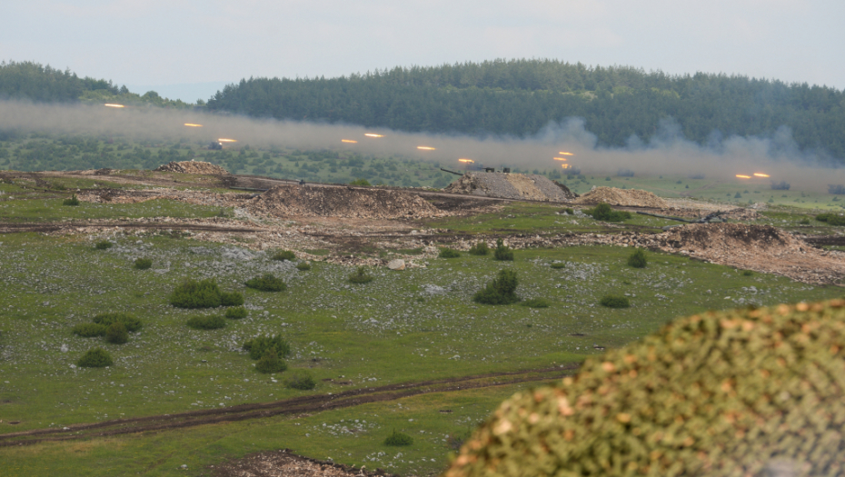 ZAVRŠENA ZDRUŽENA TAKTIČKA VEŽBA „MUNJEVITI UDAR 2021“ NA PEŠTERU: Moćna srpska vojska! (FOTO)