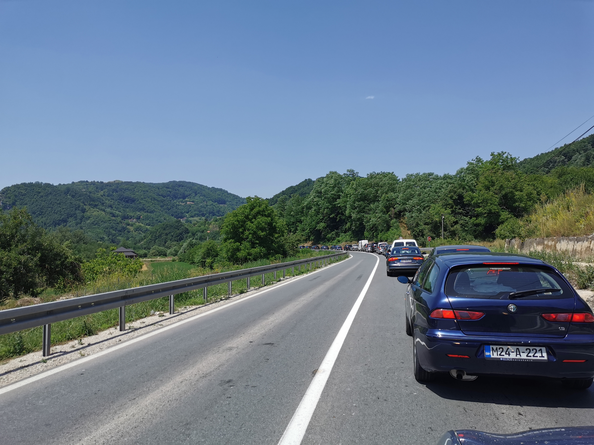 GREŠKA KOJU VOZAČI PRAVE NA PUTOVANJU Nikako ne proveravajte ispravnost auta pred put, evo kada je vreme za to