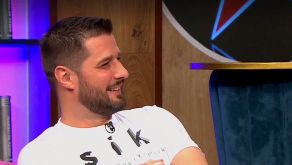 NAJVEĆI BLAM U ISTORIJI RIJALITIJA Marko šerpom grejao vodu u bazenu?