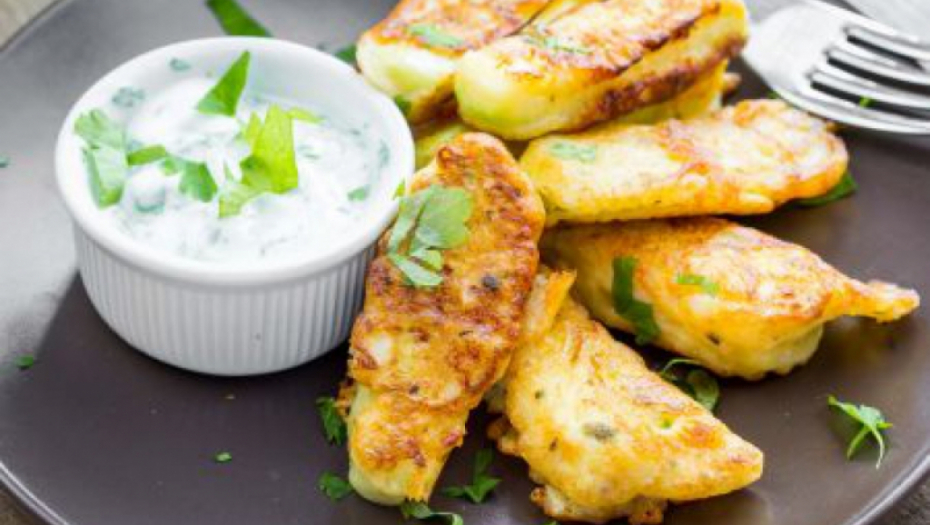 LETNJI OBROK BROJ JEDAN: Uštipci od tikvica, jeftino, brzo, a savršeno jelo