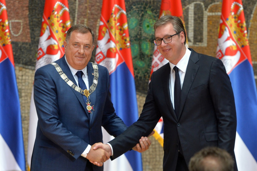 KAKAV JE DOKUMENT VUČIĆ PREDAO DODIKU? Stupa na snagu 15. septembra!